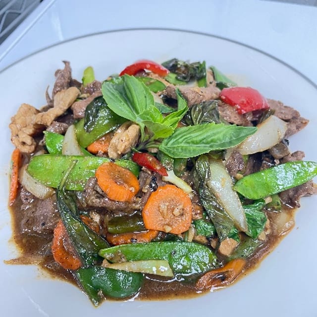 Basil Sauce Stir Fried.
